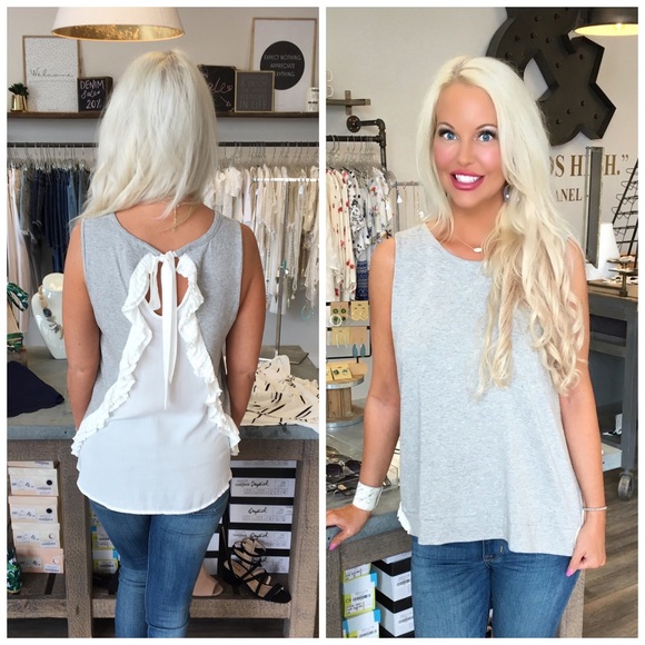 Tops - LAST 1! 💕Heather gray contrast back top